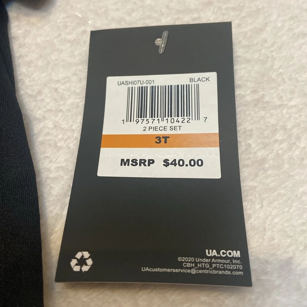 UNDER ARMOUR Size 3T Girls Top Only